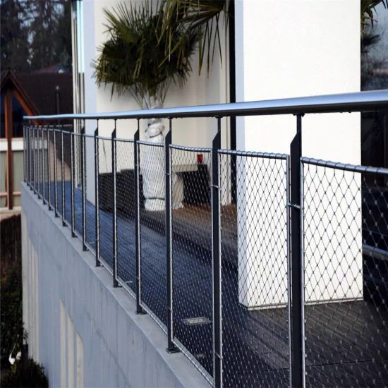 Architectural woven stainless steel mesh sample