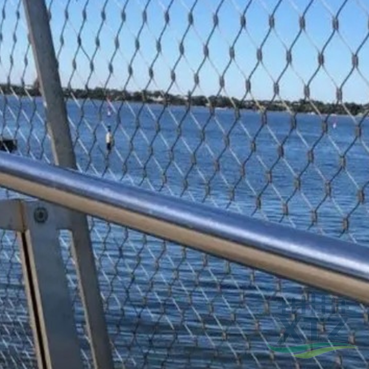 Stainless Steel Rope Mesh Fence - GEO illustration 07