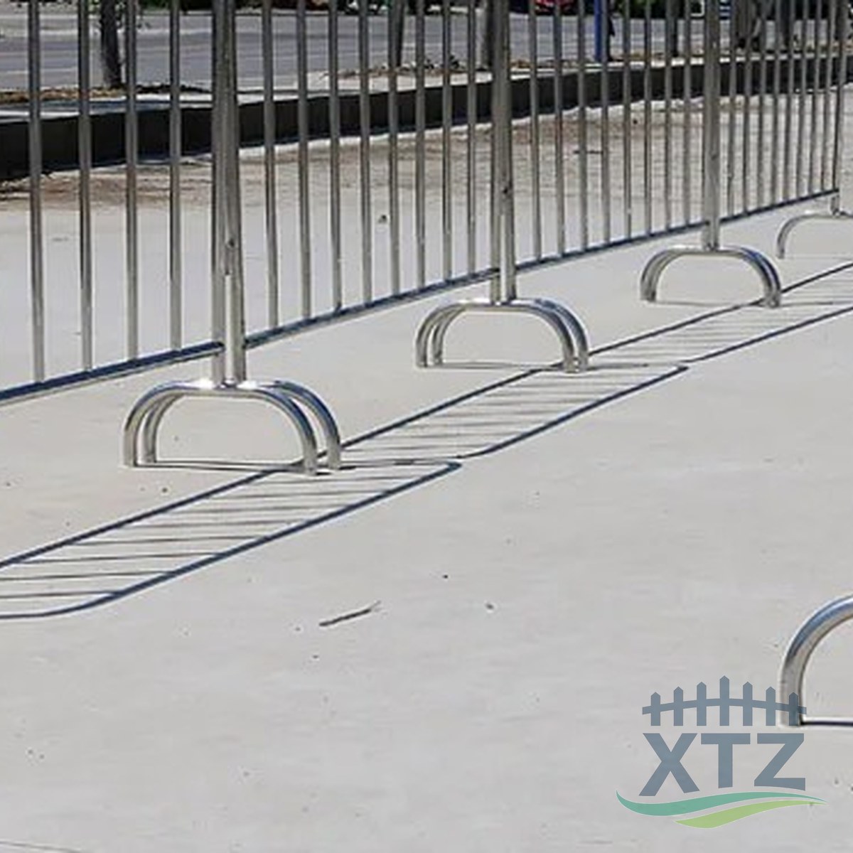 Stainless Steel Crowd Control Barrier - application scene 03